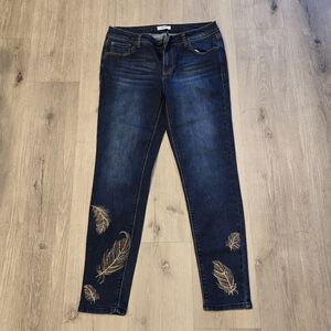 Kensie Embroidered Leaves Skinny Jeans Size 6/28